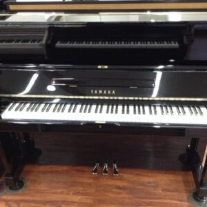 YamahaU1M_3